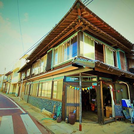 Minatoya Guesthouse Iki Exterior photo